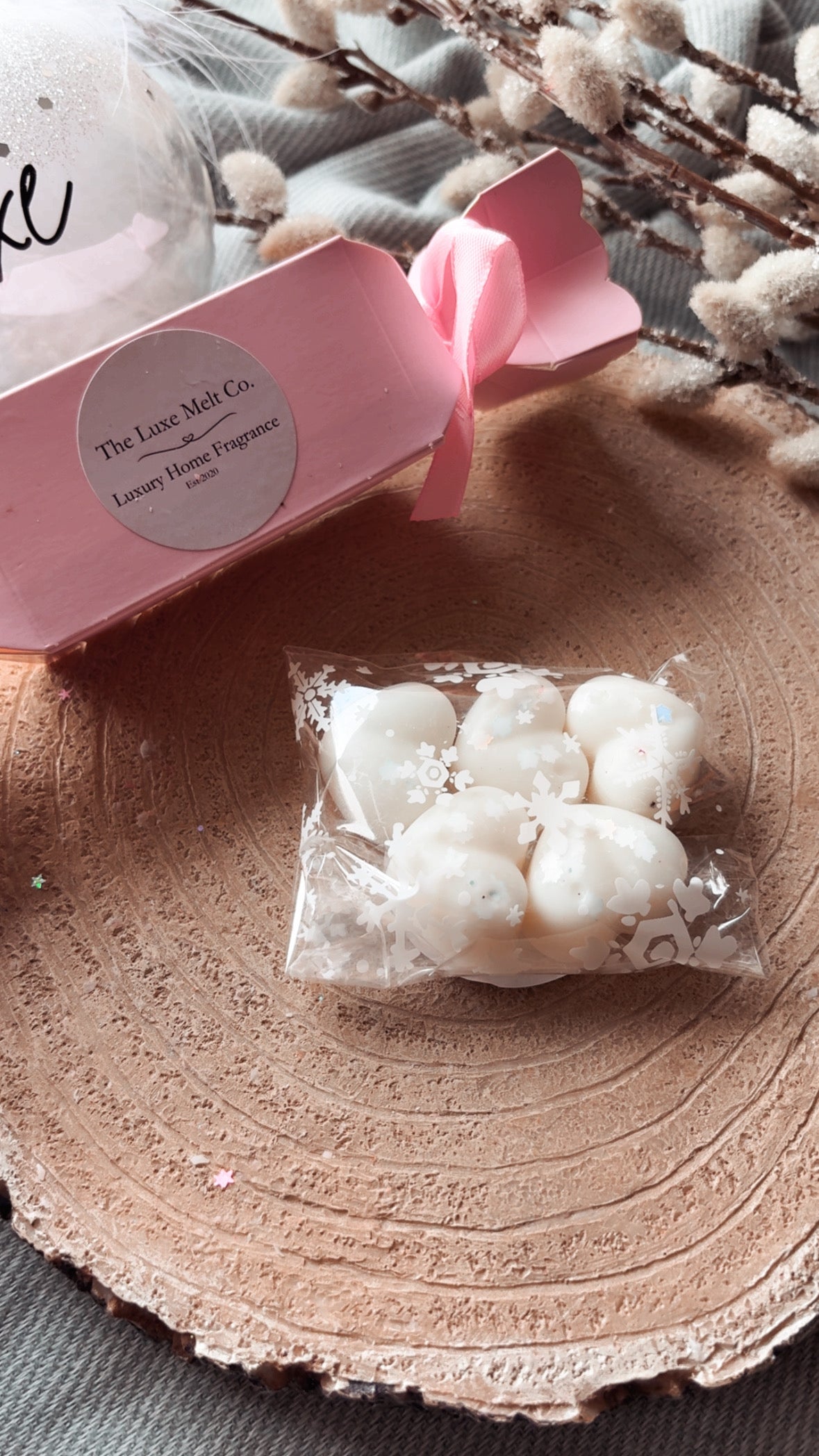 Kisses in the Snow Wax Melt Cracker