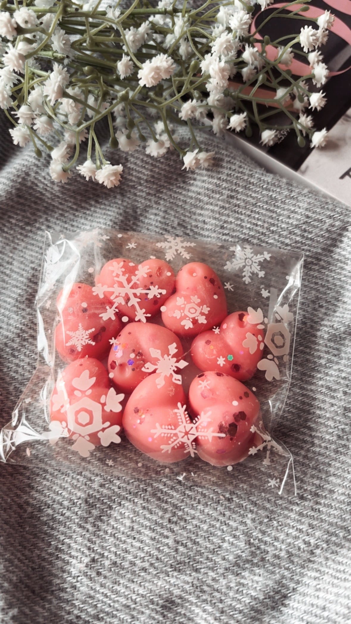 Black Raspberry & Peppercorn Wax Hearts