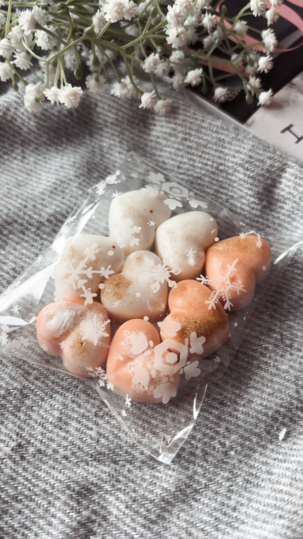 Dark Honey & Tobacco Wax Hearts