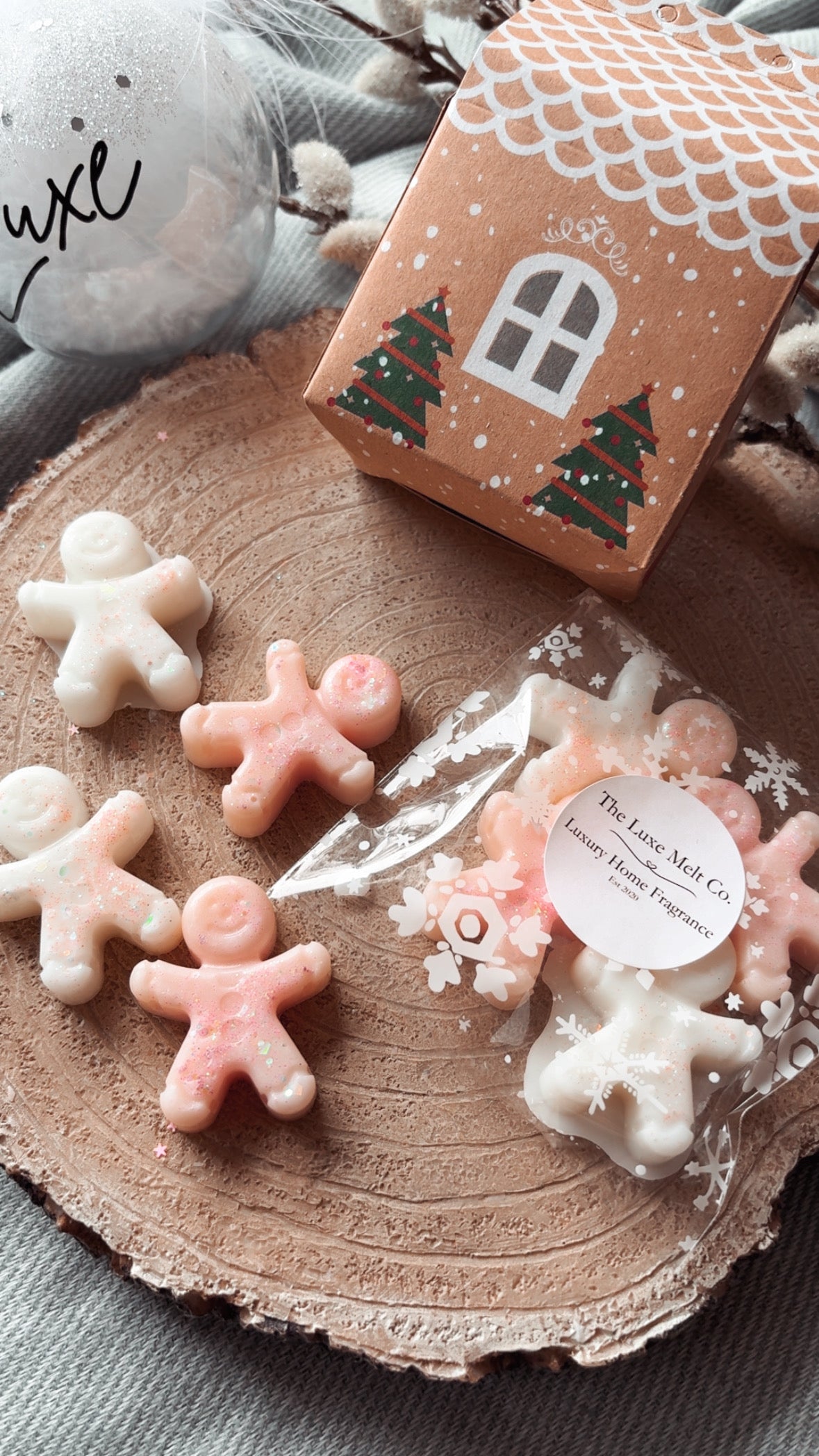 The Gingerbread House Gift Box