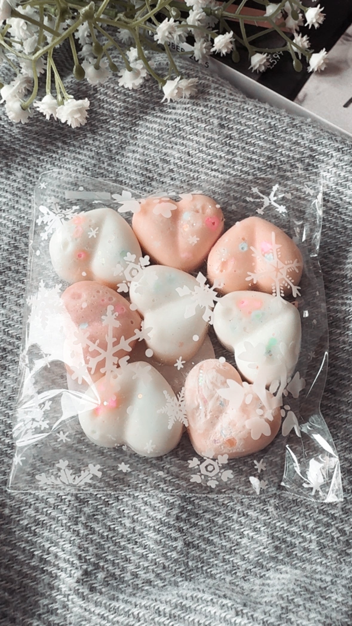 Sunday Cuddles Wax Hearts