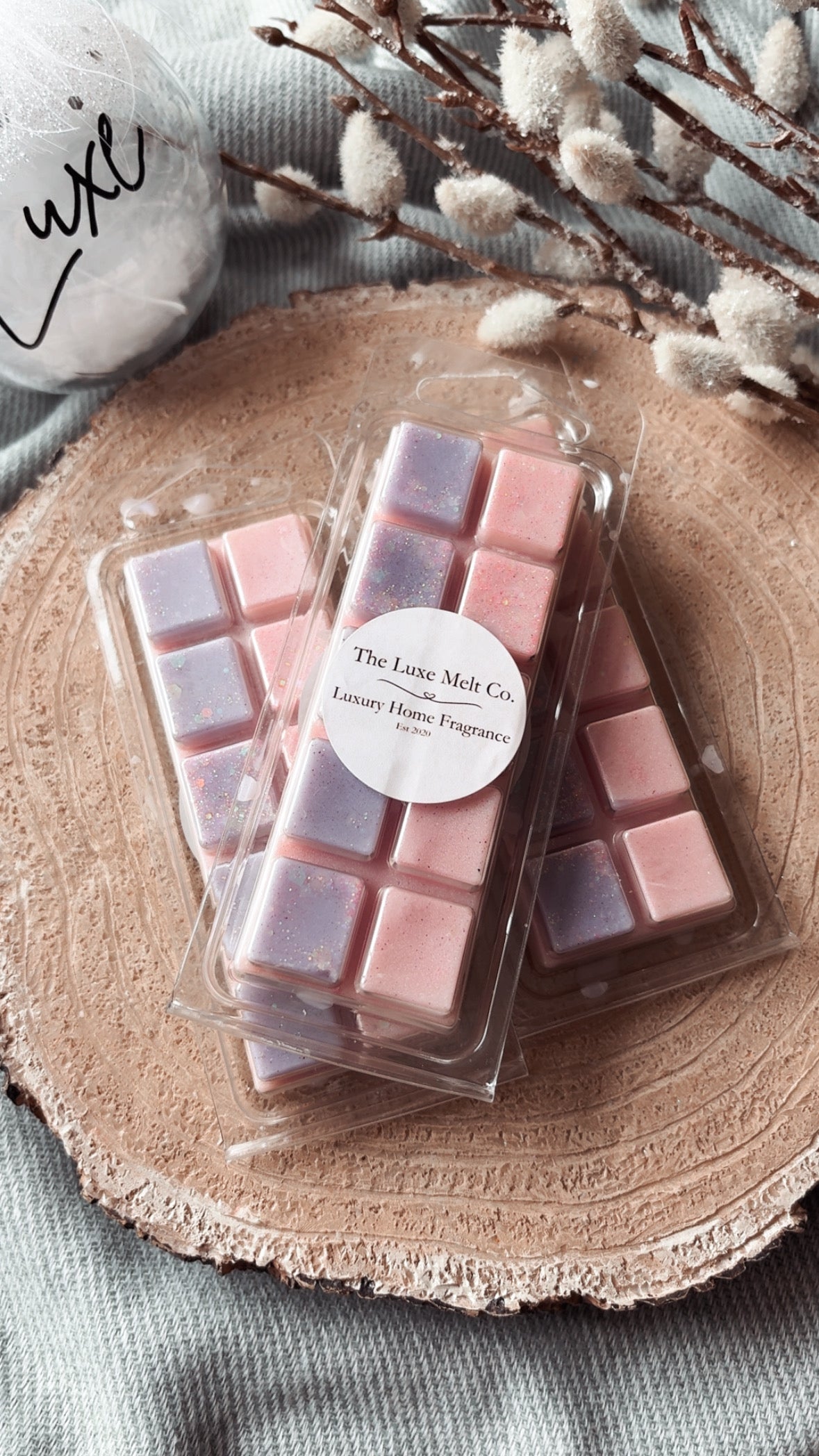 Cashmere Sweater Snapbar