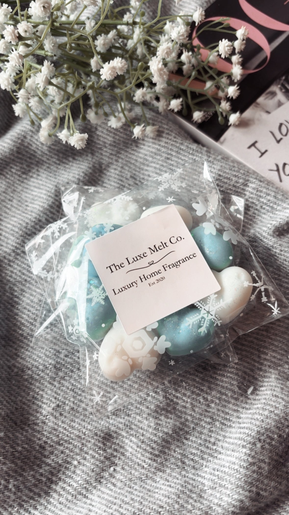 Rock Salt & Driftwood Wax Hearts