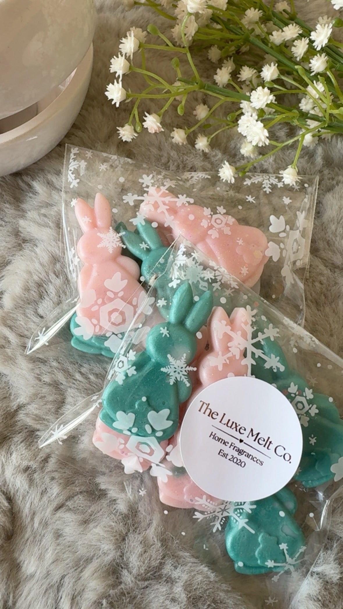 English Pear & Freesia Bunnies